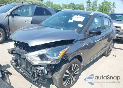 2018 Nissan Kicks Sr из США, поврежденный, VIN 3N1CP5CU0JL518623